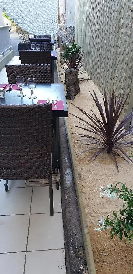 Hotel L'Esperance Vitre 2*, Vitre (Ille-et-Vilaine)